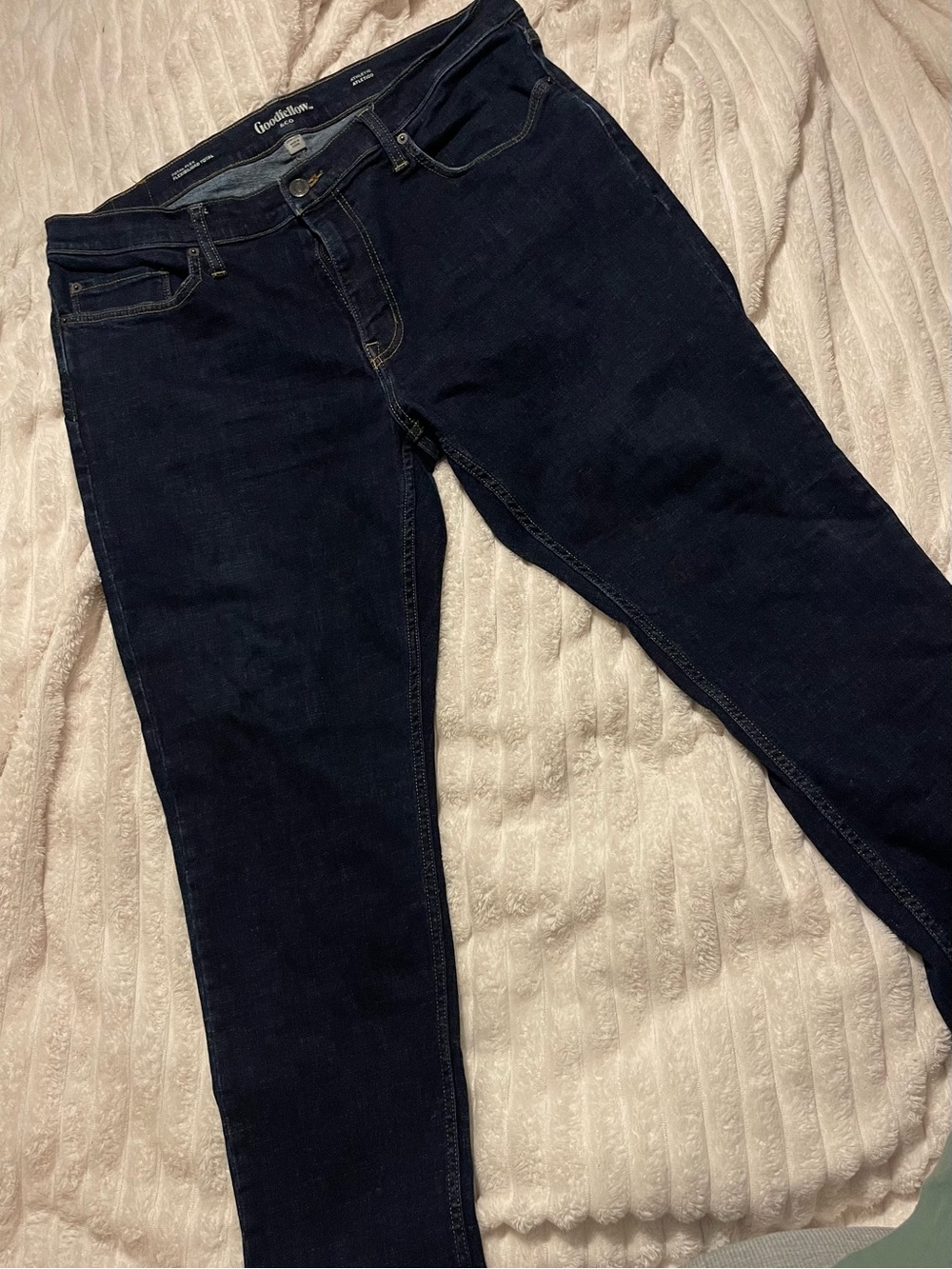 Goodfellow & Co Men’s Dark Blue Total Flex Jeans
